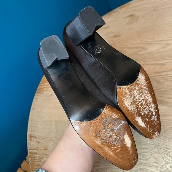 Stuart Weitzman Vintage 90s Satin Block Heel Classic Pumps Black Size 7 - Picture 13 of 15